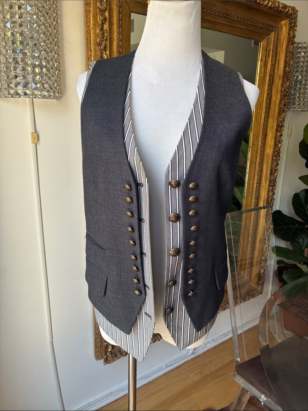 BCBG Maxazria Dark Gray Tailored Vest with Striped Lining size Xs